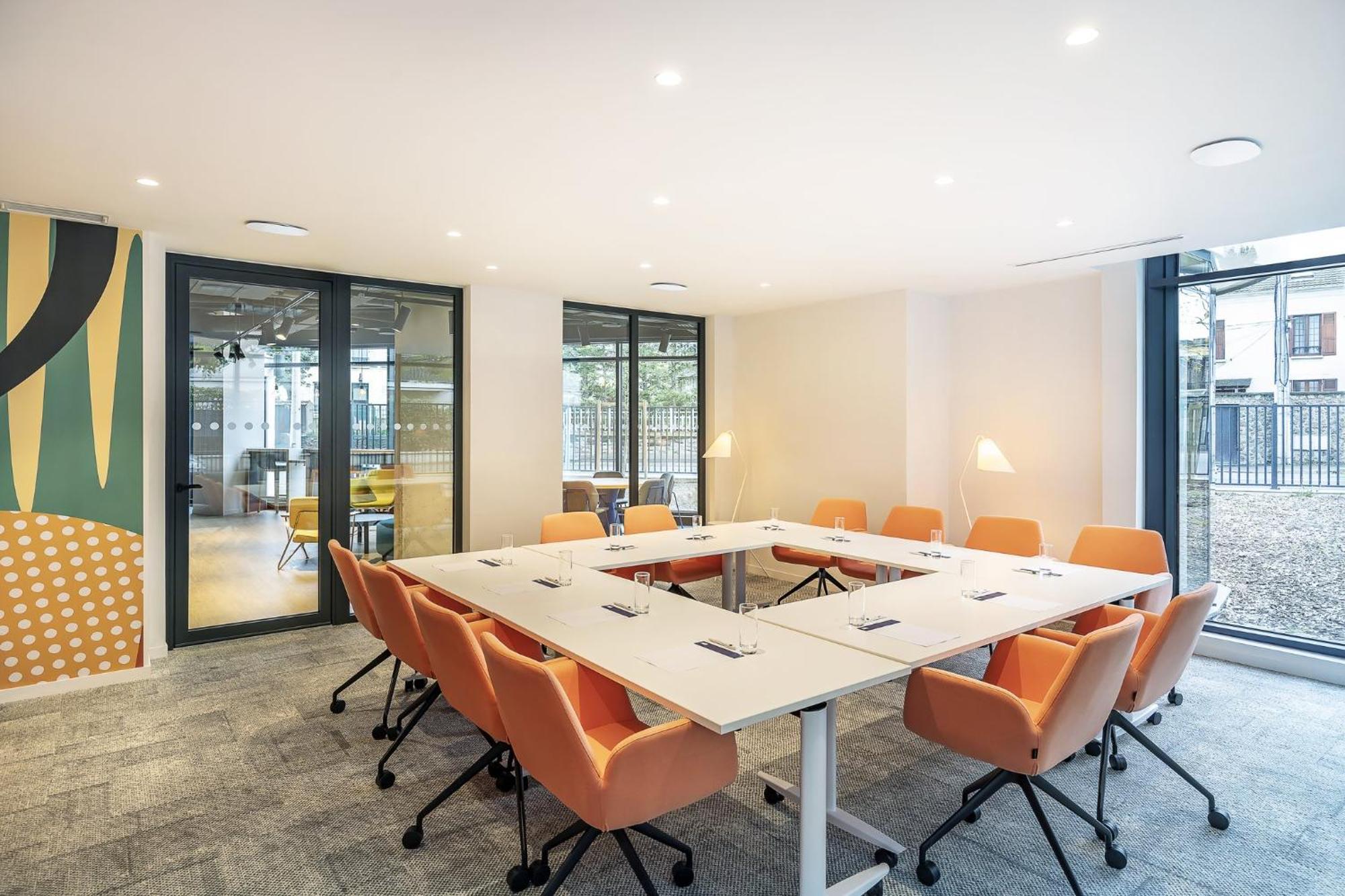 Holiday Inn Express Paris - Poissy By Ihg Exteriér fotografie
