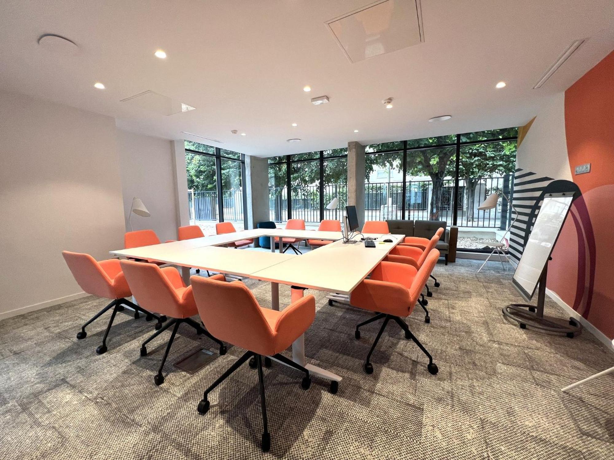 Holiday Inn Express Paris - Poissy By Ihg Exteriér fotografie