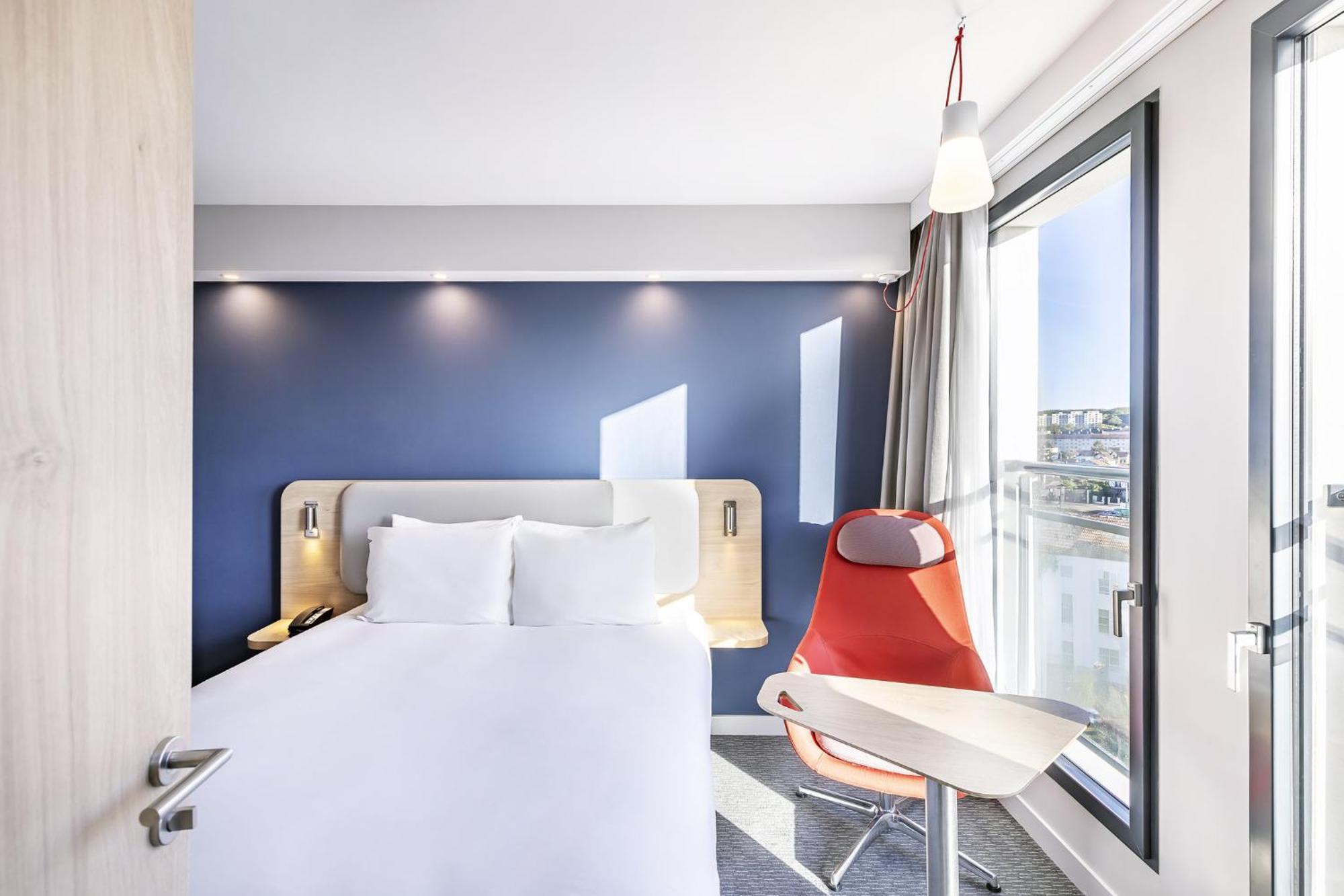 Holiday Inn Express Paris - Poissy By Ihg Exteriér fotografie